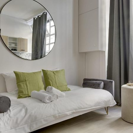 Bright Charming Modern Studio By Dreamy Canal St Martin 10Eme Metro Goncourt Apartment Paris Exterior photo